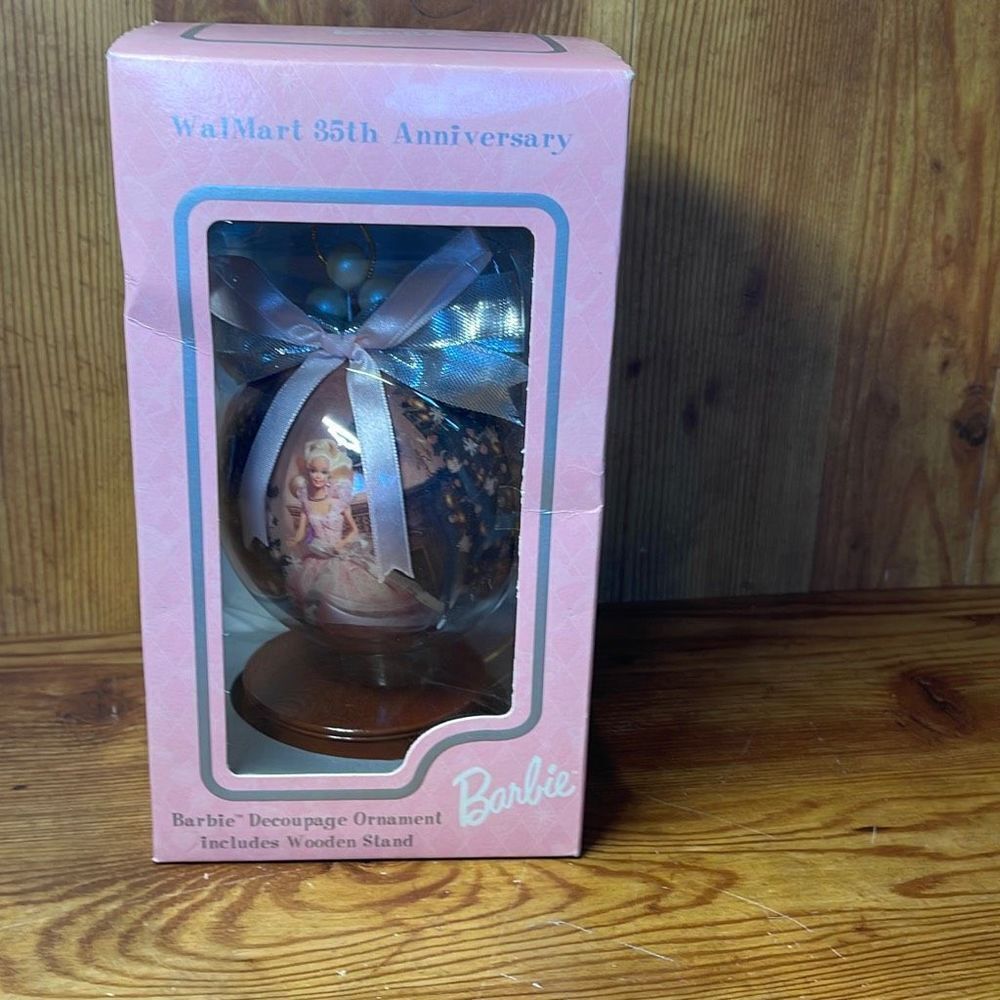 Wal-Mart 35th Anniversary Barbie Decoupage Ornament & Wooden‎ Stand